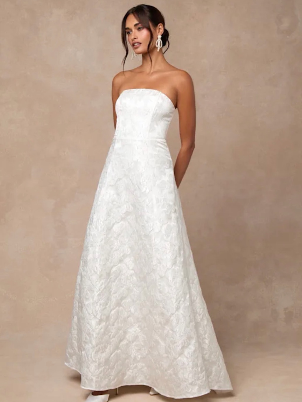 Lulu's Strapless White Floral Jacquard A-Line Wedding Dress